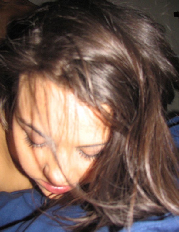 stretches her vagina to the max 03 stretches her vagina to the max