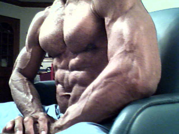 Seeking thick white female.