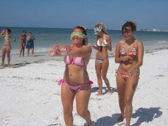 Lookin for a huge BBC gangbang soon no limits use me hard Lookin for a huge BBC gangbang soon no limits use me hard