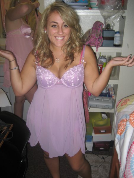 Lookin for a huge BBC gangbang soon no limits use me hard Lookin for a huge BBC gangbang soon no limits use me hard