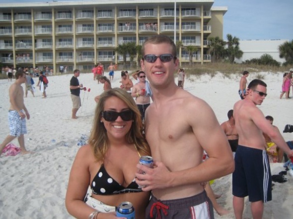 Lookin for a huge BBC gangbang soon no limits use me hard Lookin for a huge BBC gangbang soon no limits use me hard