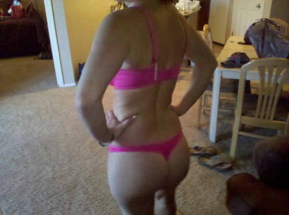 My wife wants bbc in Missouri