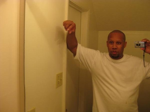 Looking 4 woman in the NYC area who enjoys gangbangs Looking 4 woman in the NYC area who enjoys gangbangs