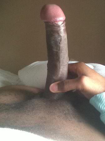 London Based 9 inch BBC Looking For Pussy..