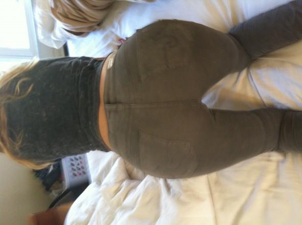 HOTWIFE pt3. HOTWIFE pt3.