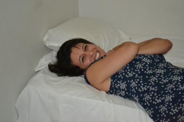 UK Wife seeks bareback fun with well endowed black male