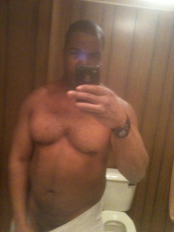 looking for white pussy