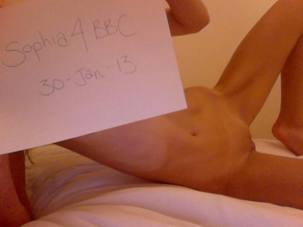 Want 10 inch black cock or best offer ;)