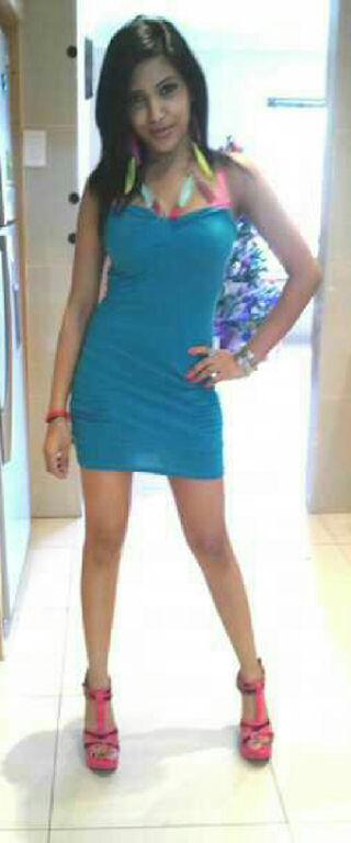 Looking for my first black man experience to cumm inside my puss