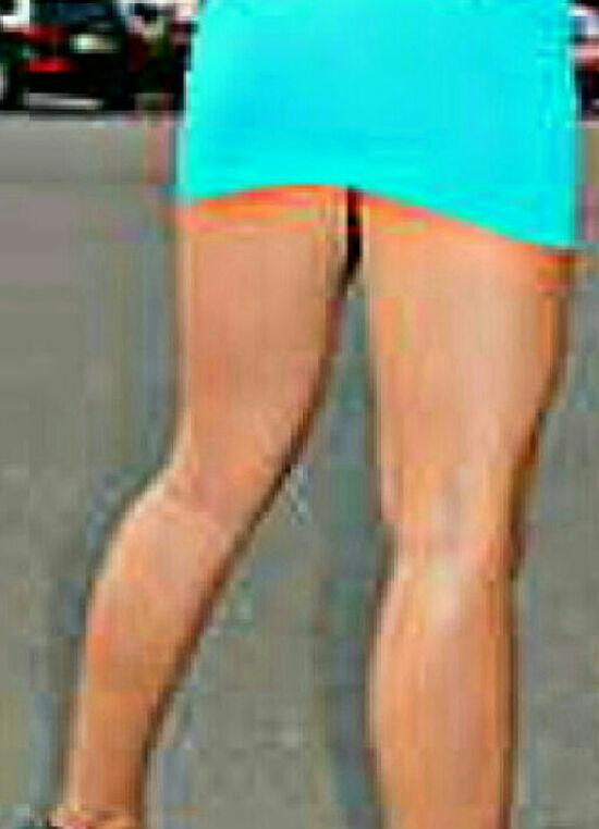 Looking for my first black man experience to cumm inside my puss