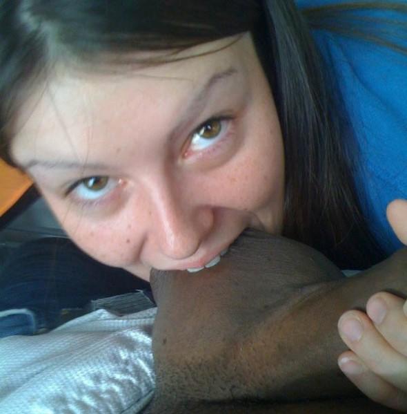 Girlfriend loves big black dick 