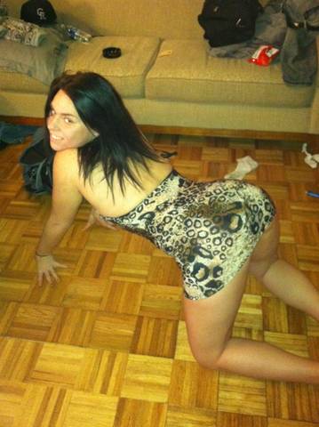 Watchin my girl sucking on a big black cock Watchin my girl sucking on a big black cock