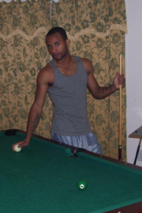 Cute hung black male: New York