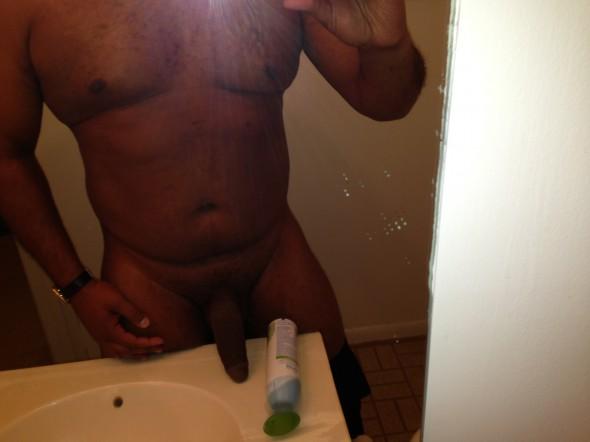 38, 6'1 225 blk man, 9 inches and thick , looking in md dc va