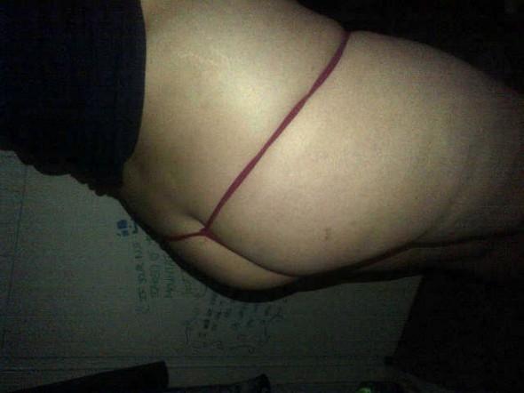 want my gf to have 3 some part 2