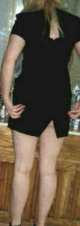 My girlfriends vagina flashed at her black gardner after I asked her to remove her panty My girlfriends vagina flashed at her black gardner after I asked her to remove her panty