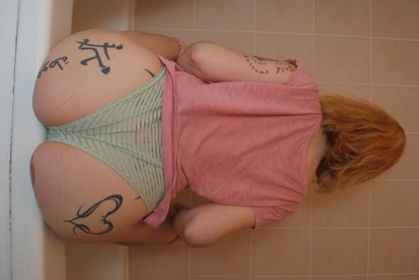 Kissra Lynn kay a white bitch reserved for black masters Kissra Lynn kay a white bitch reserved for black masters