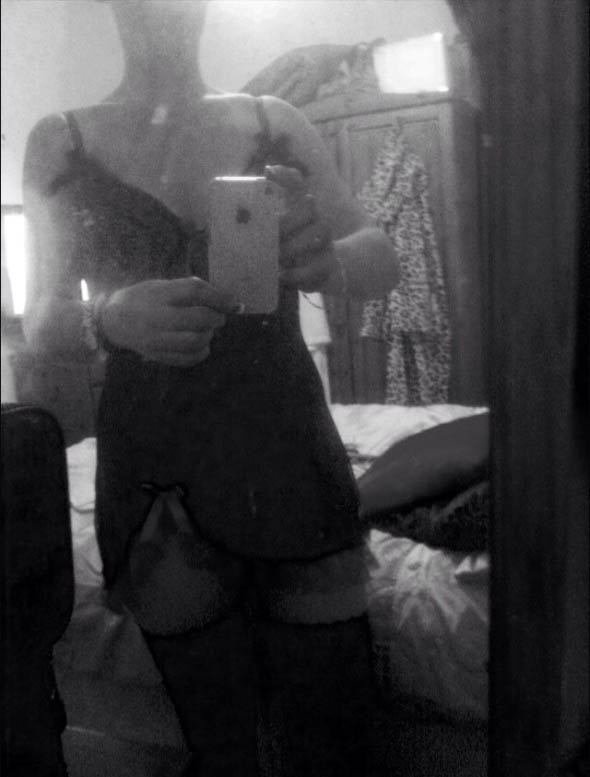 Hi we are a couple from the UK