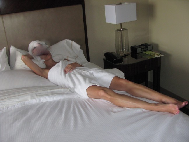 MILF WITH TIGHT CUNT MILF WITH TIGHT CUNT