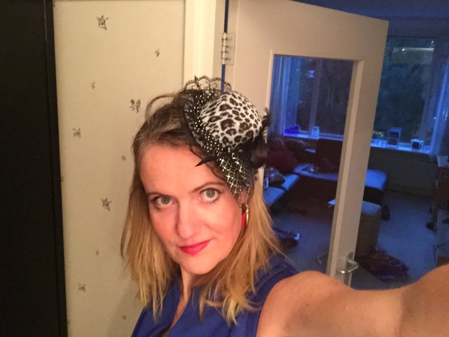 selfies of her phone