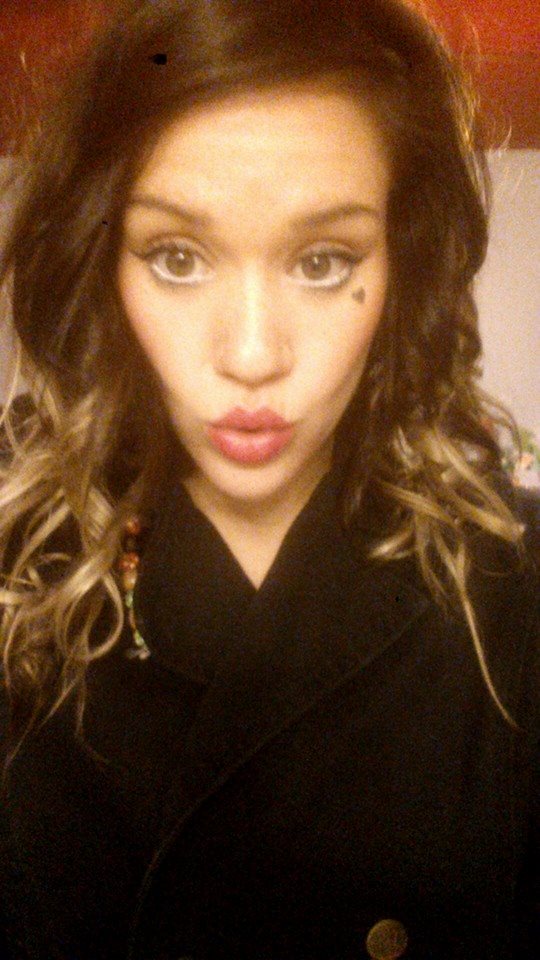 anyone wanna photoshop for nudes of my pawg anyone wanna photoshop for nudes of my pawg