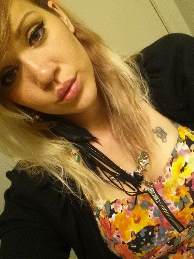 anyone wanna photoshop for nudes of my pawg anyone wanna photoshop for nudes of my pawg