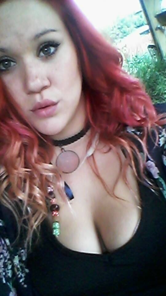 anyone wanna photoshop for nudes of my pawg anyone wanna photoshop for nudes of my pawg