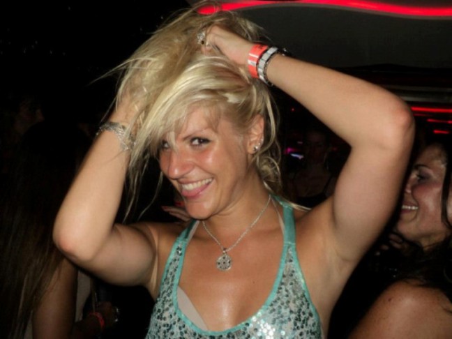 SLUT BLONDE ADDICTED TO BBC