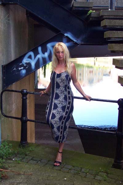 Part 1 - whoring out my girlfriend